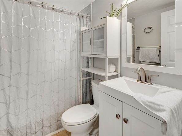 5 Endicott St 3, Norwood MA 02062