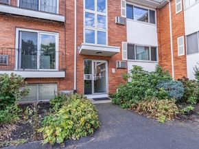 5 Endicott St 3, Norwood MA 02062