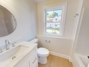 16 Clinton St, Marlborough MA 01752