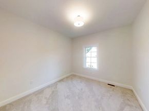 16 Clinton St, Marlborough MA 01752