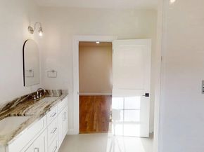 16 Clinton St, Marlborough MA 01752