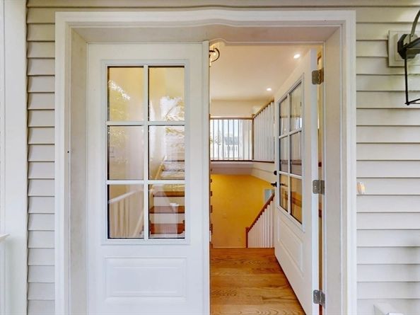 16 Clinton St, Marlborough MA 01752