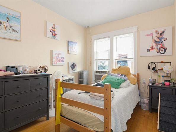 38 Oberlin St, Worcester MA 01610