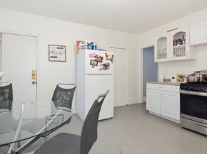 38 Oberlin St, Worcester MA 01610