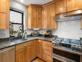 620 Washington St 620, Brookline MA 02446