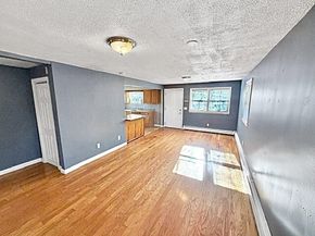 34 Marjorie St, Worcester MA 01604