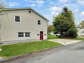 34 Marjorie St, Worcester MA 01604