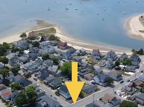 147 Onset Ave, Wareham MA 02558