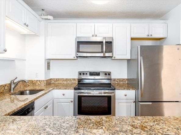 872 Massachusetts Ave 807, Cambridge MA 02139