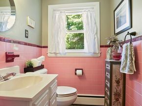 175 Krysiak Ave, Fitchburg MA 01420