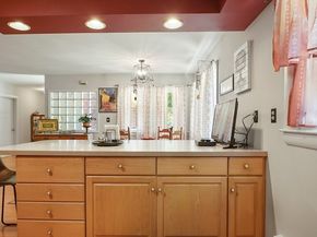175 Krysiak Ave, Fitchburg MA 01420