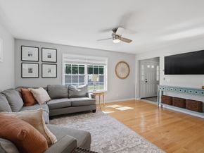 25 Acorn Street 25, Middleton MA 01949