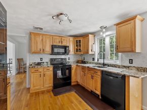 135 Jennies Way, Tewksbury MA 01876