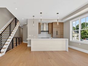325B Alewife Brook Pkwy B, Somerville MA 02144