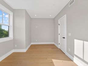 325B Alewife Brook Pkwy B, Somerville MA 02144