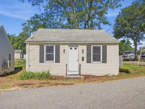 2-6 Pond Terrace, Millbury MA 01527