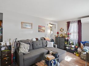 2-6 Pond Terrace, Millbury MA 01527