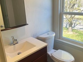 133 Pond St, Sharon MA 02067