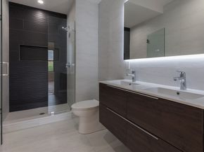 577 Massachusetts Ave PH, Boston MA 02118