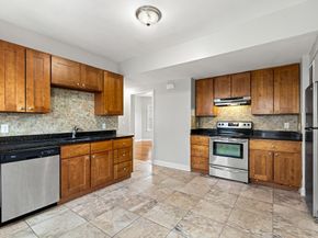 51 King St, Boston MA 02122