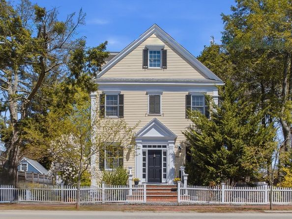 346 High Street A, Newburyport MA 01950
