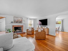 14 Knollwood Drive, Shrewsbury MA 01545