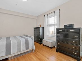 87 Ash St 22, Waltham MA 02453