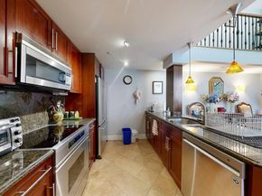 201 Newbury St 204, Boston MA 02116
