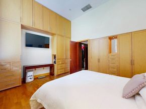 201 Newbury St 204, Boston MA 02116