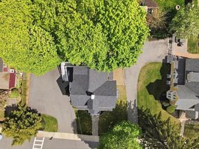 33 Brunswick Park 2, Melrose MA 02176