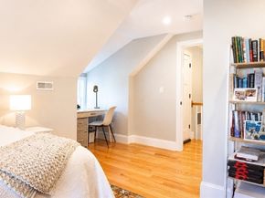33 Brunswick Park 2, Melrose MA 02176