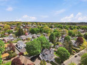 33 Brunswick Park 2, Melrose MA 02176