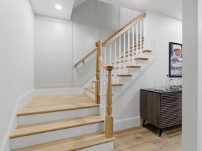17 Whiting Way, Needham MA 02492