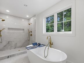 17 Whiting Way, Needham MA 02492