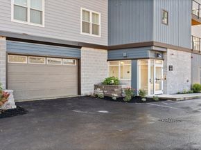 16 Franklin Street 2203, Salem MA 01970