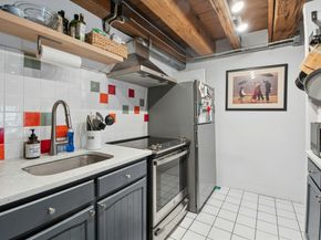 120 Commercial St 44, Boston MA 02109