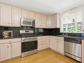 127 Larchmont Road, Melrose MA 02176