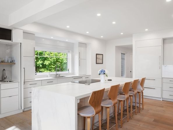 14 Black Rock Drive 14, Hingham MA 02043