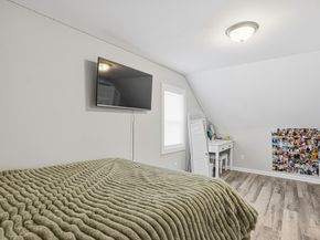39 Pinehurst, Auburn MA 01501