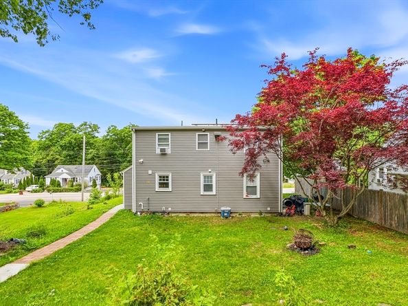 39 Pinehurst, Auburn MA 01501