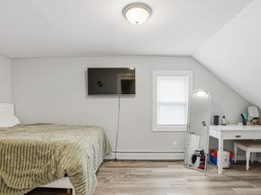 39 Pinehurst, Auburn MA 01501