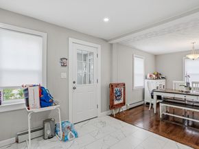 39 Pinehurst, Auburn MA 01501