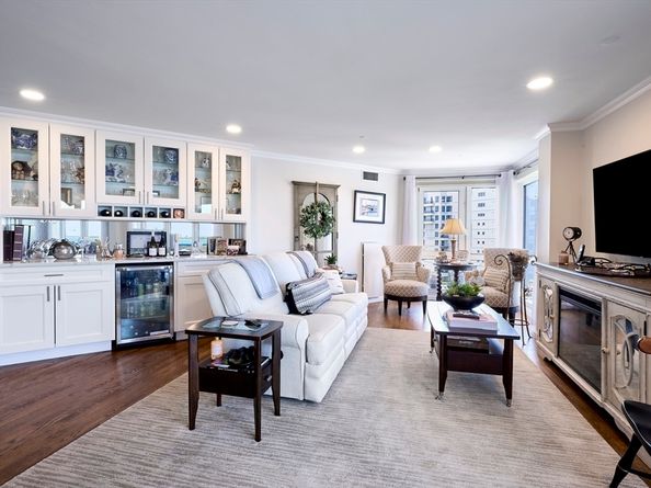 1001 Marina Drive 510, Quincy MA 02171