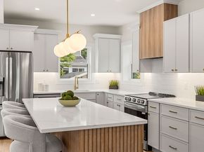 33 Blaine St, Malden MA 02148