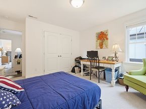27 Cleary Cir 27, Norfolk MA 02056