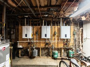 13 Vinton St 3, Boston MA 02127