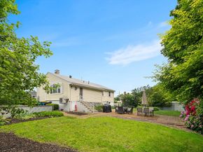 12 Karen Rd, Woburn MA 01801