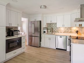 12 Karen Rd, Woburn MA 01801