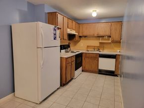 39 Pleasant St B21, Northborough MA 01532