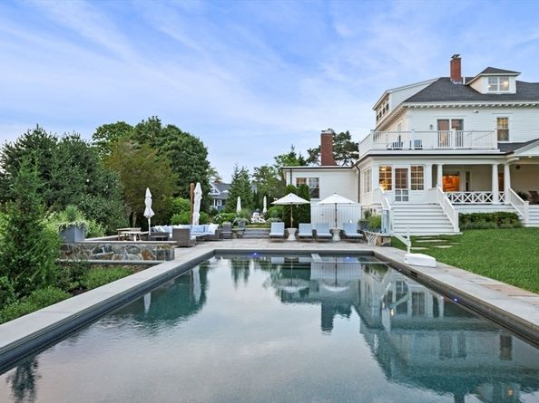 48 Harbor Ave, Marblehead MA 01945